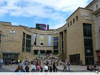 Buchanan Galleries bucks trend