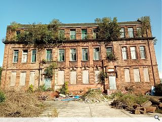 Facade retention work underway at Dennistoun's B-listed Golfhill Primary