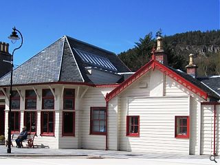 Ballater’s Royal Station destroyed in overnight blaze