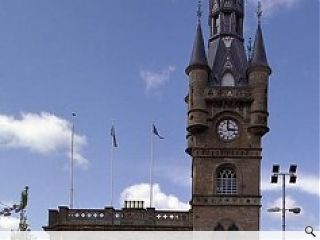 Renfrew Town Hall flies high after Heritage Lottery award