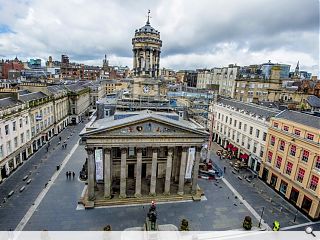 Prominent Glasgow clock tower restored 