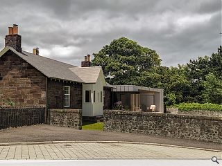 Sunroom casts a B-listed Broughty Ferry cottage in a new light