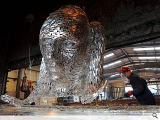 Scott sculpture takes a dip in Cumbernauld 