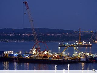 Forth Replacement Crossing south caisson takes shape 