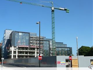 Construction output rises 1.7% in the third quarter