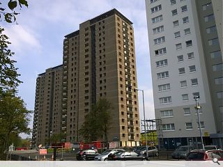 Demolition of twin Knightswood tower blocks gets underway 