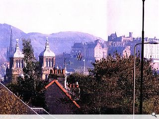 Edinburgh Castle Olympic rings display blocked