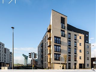 High-density social housing reorients Clydebank back to the river