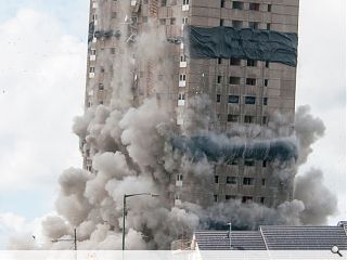 GHA conduct demolition of 25 storey Roystonhill tower block